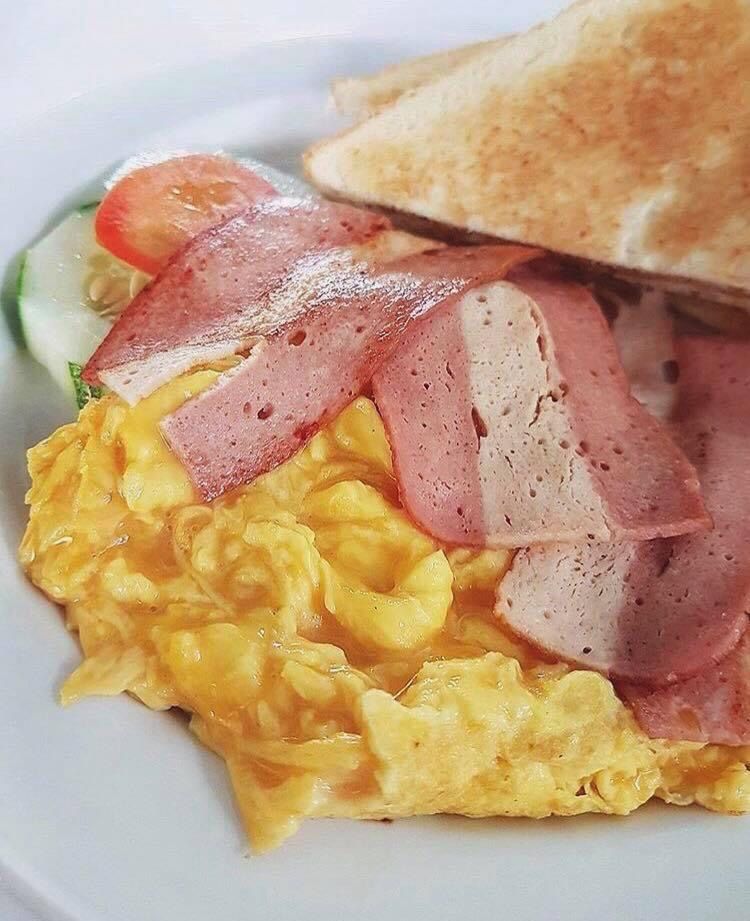 Scrambled eggs with Bacon