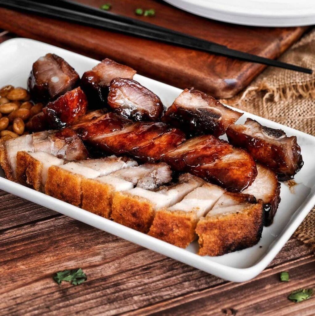 3 Pork Platter: Charsiew, Roast pork, and Pork rib
