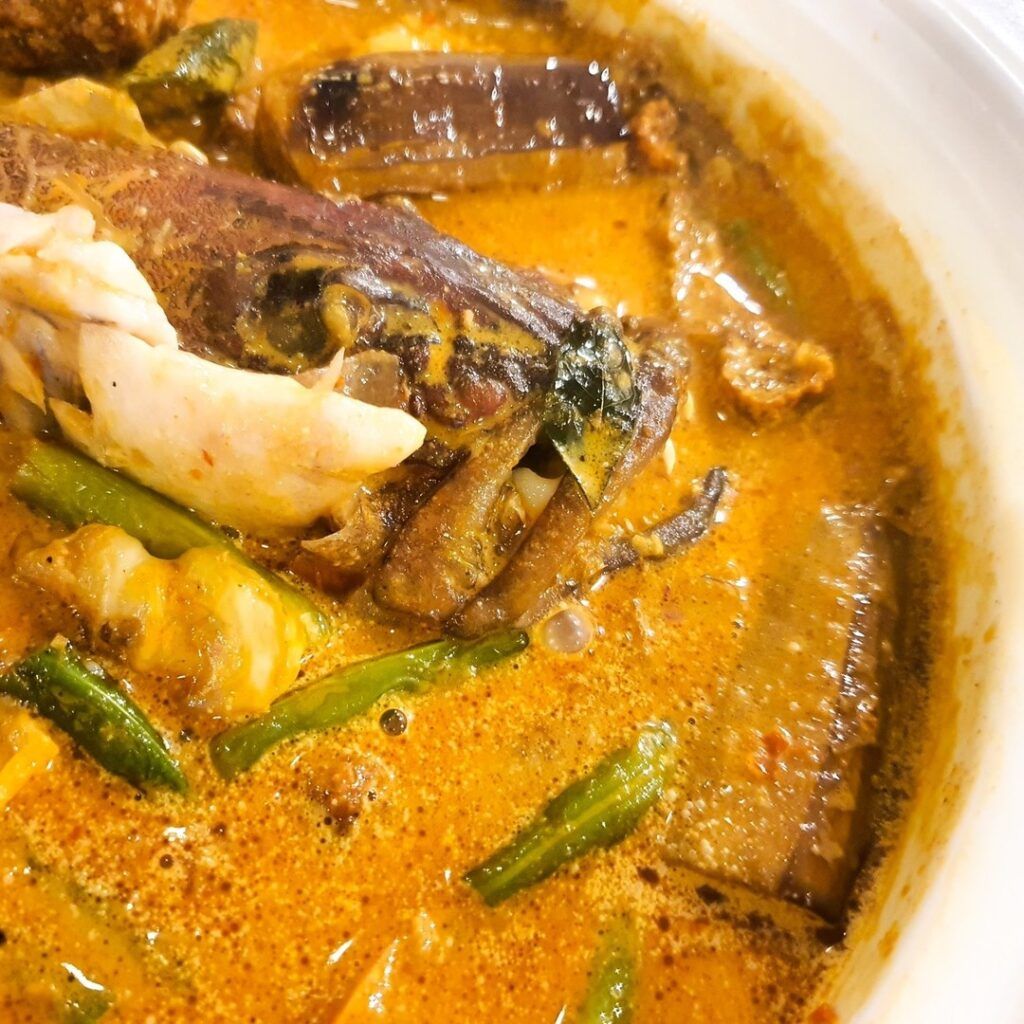 Curry Garoupa Fish Head