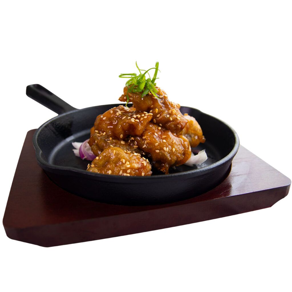 Deep-fried Oyster Tossed with Chef's sauce served in Iron Plate