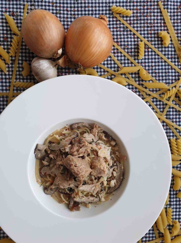 Tuna & Mushrooms pasta