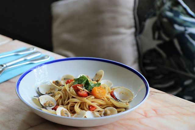 Clam & Bottarga Linguine pasta