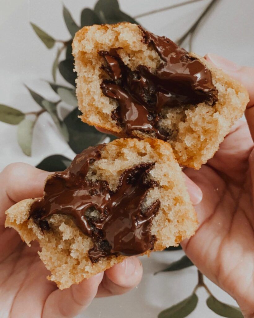 Chocolate lava muffin